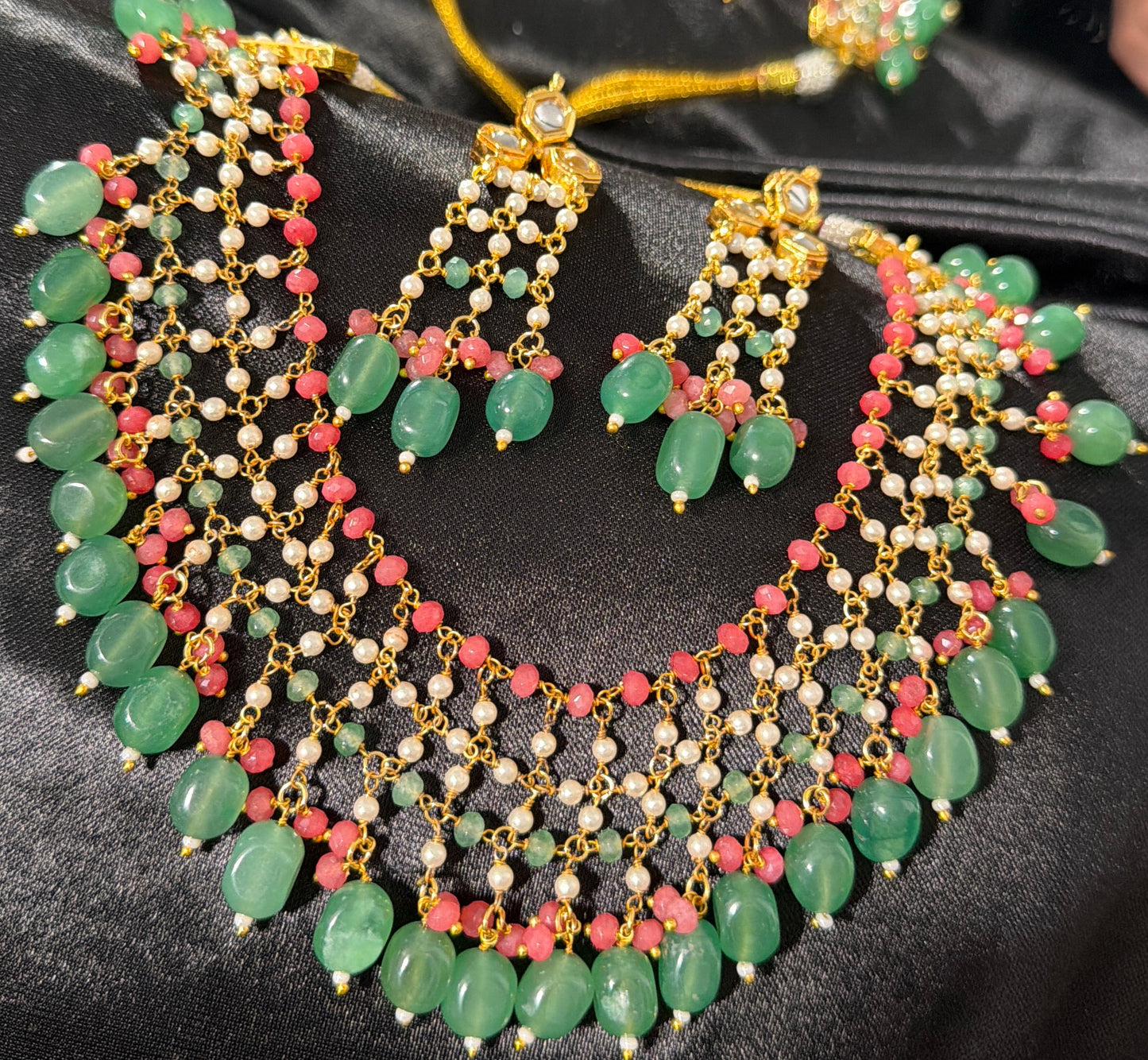 Jalidar Kundan Choker Set in Jade & Coral