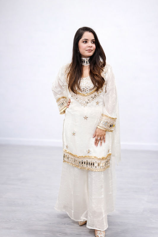 White Mirror Suit