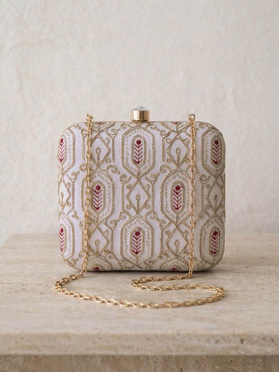 Ethnic Embroidery Clutch Bag