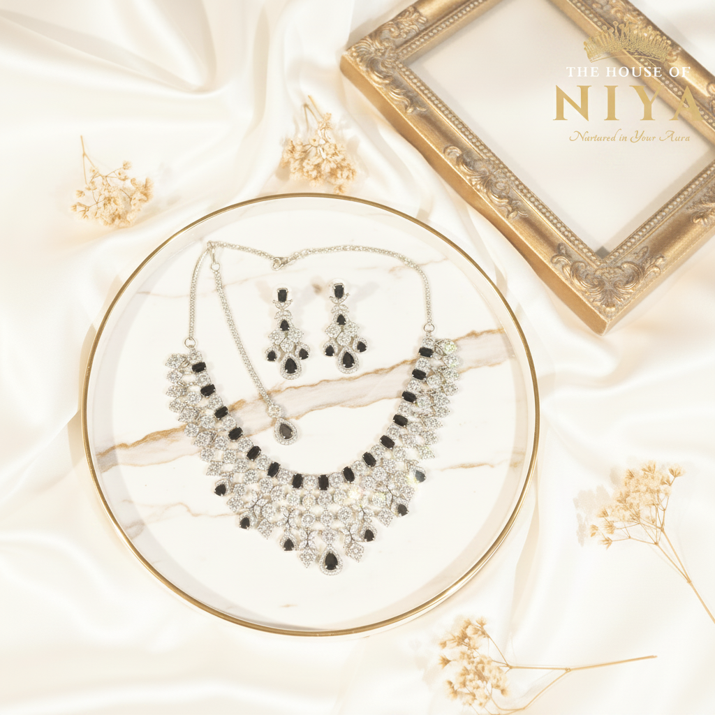 Black AD Necklace Set